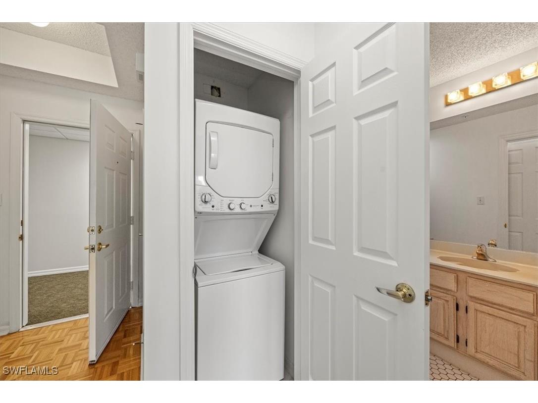 900 Arbor Lake Drive #9-307 Naples FL 34110 225059148 image17