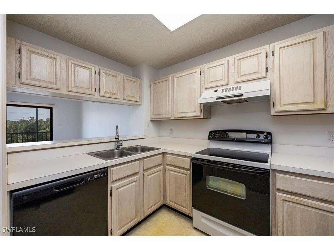 900 Arbor Lake Drive #9-307 Naples FL 34110 225059148 image8