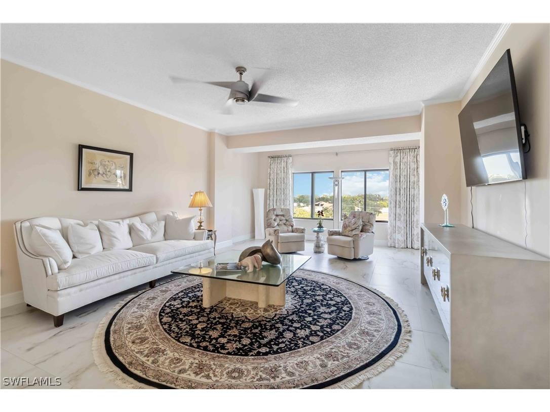900 Arbor Lake Drive #9-505 Naples FL 34110 226006782 image1
