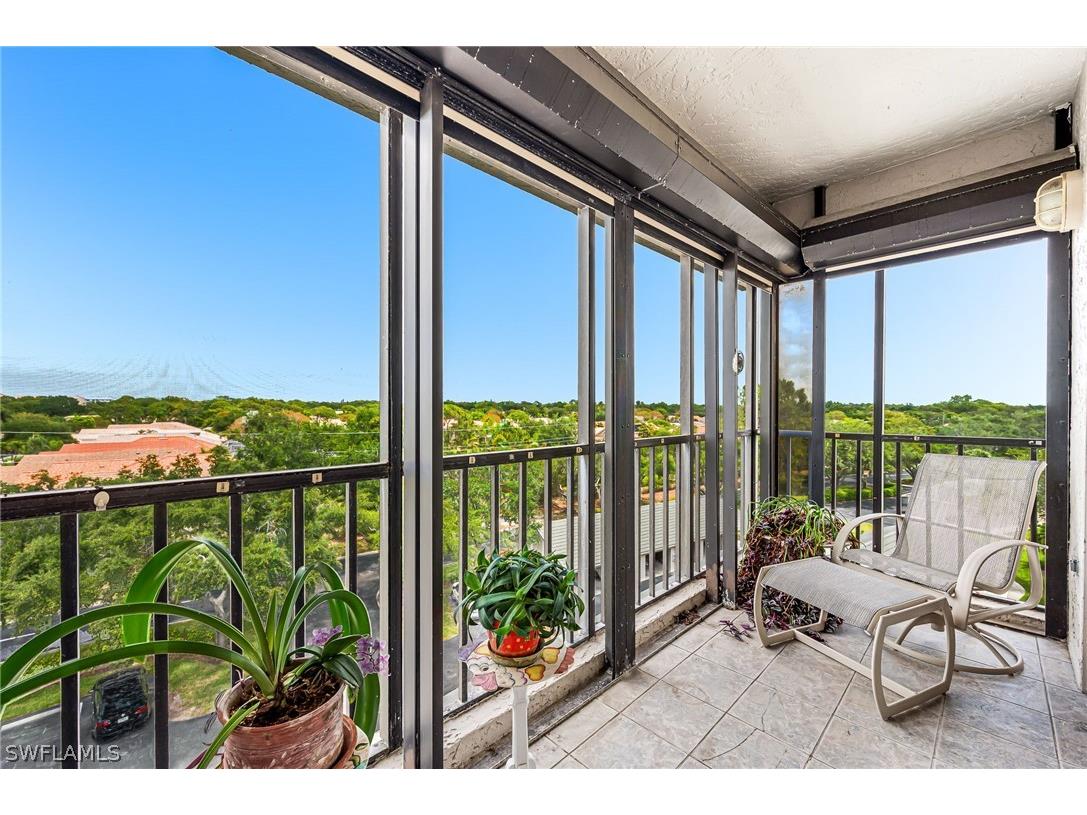 900 Arbor Lake Drive #9-505 Naples FL 34110 226006782 image26