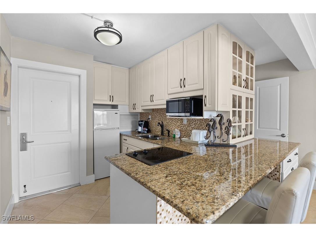 900 Broad Avenue S #110 Naples FL 34102 226002000 image22