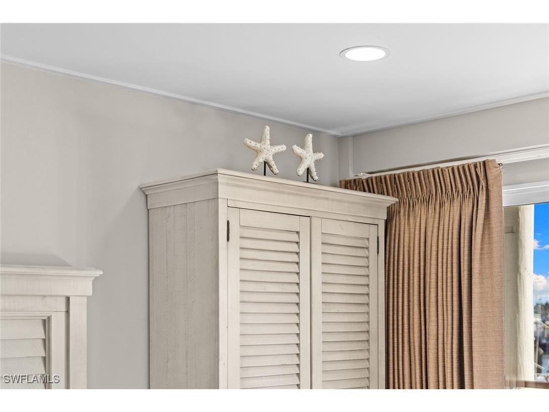 900 Broad Avenue S #110 Naples FL 34102 226002000 image27