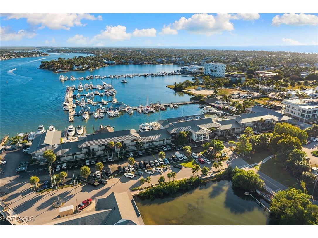 900 Broad Avenue S #110 Naples FL 34102 226002000 image3