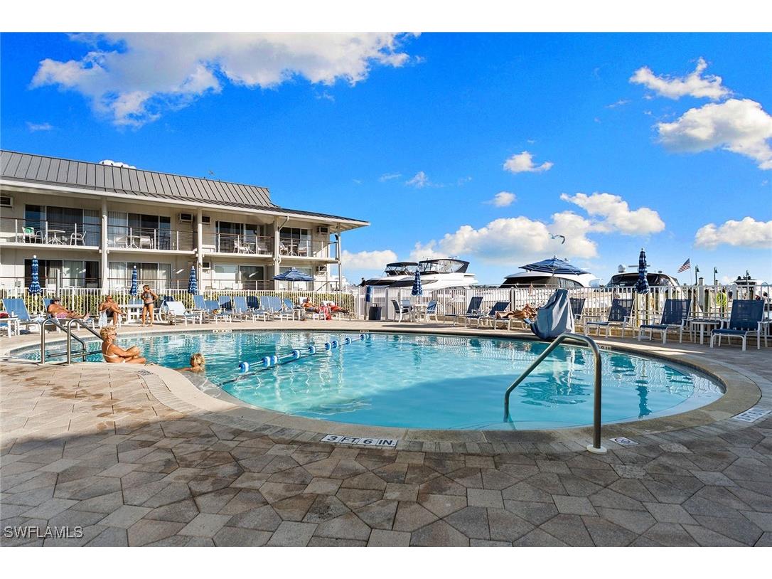 900 Broad Avenue S #110 Naples FL 34102 226002000 image33