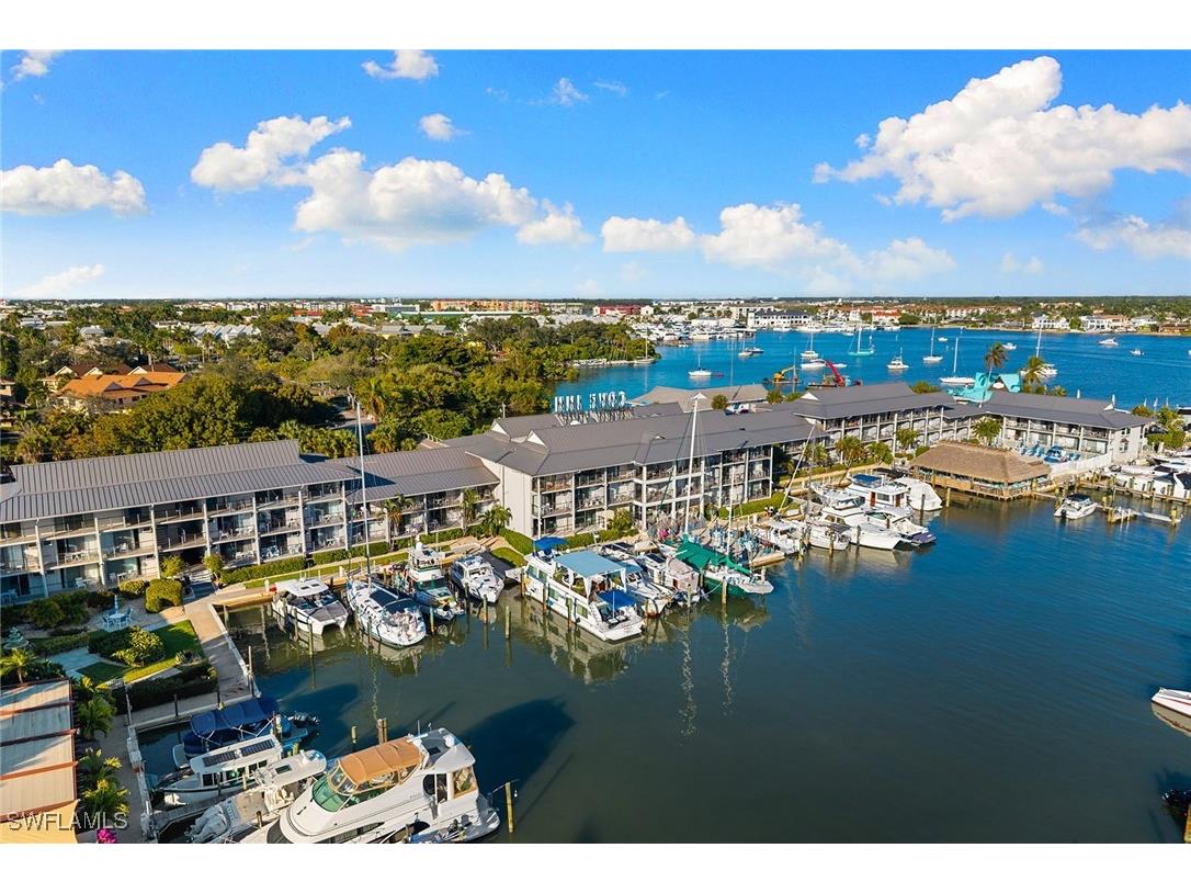 900 Broad Avenue S #110 Naples FL 34102 226002000 image4