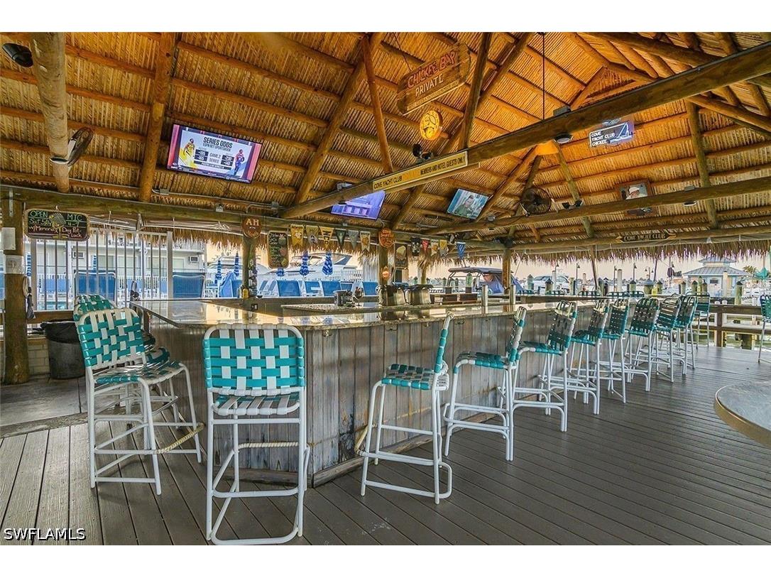900 Broad Avenue S #117 Naples FL 34102 226019629 image10