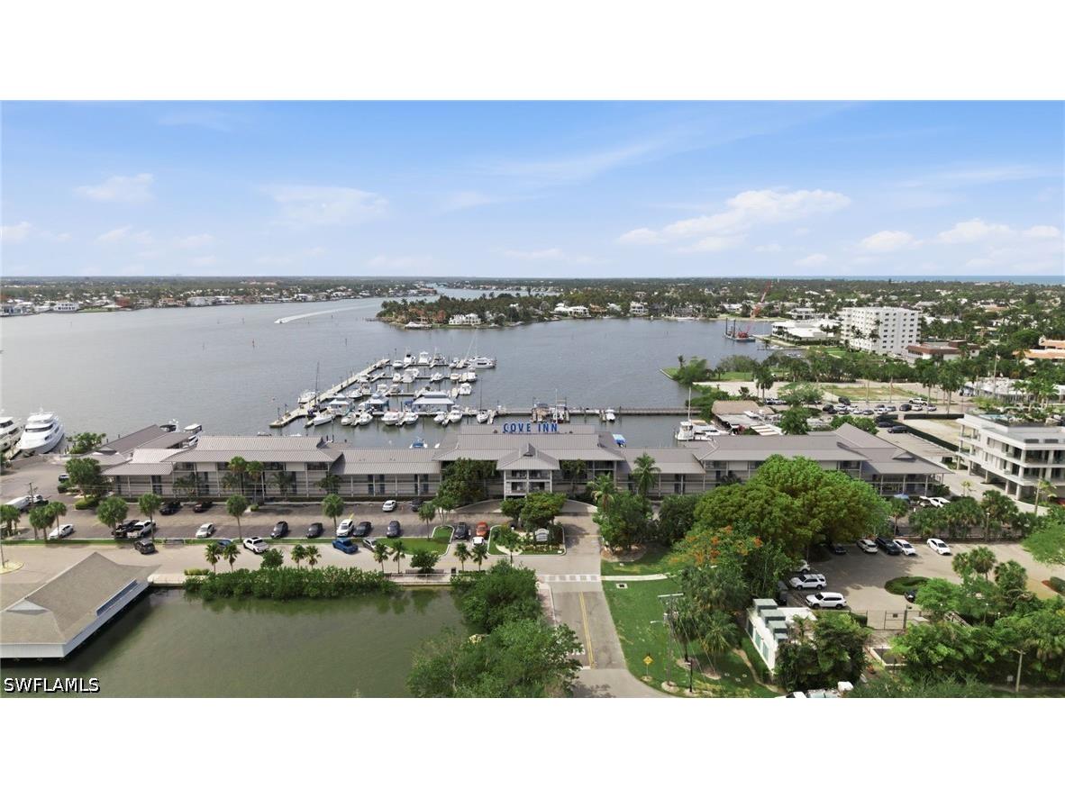 900 Broad Avenue S #117 Naples FL 34102 226019629 image18