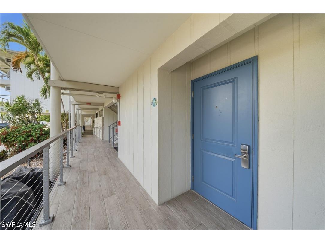 900 Broad Avenue S #117 Naples FL 34102 226019629 image19