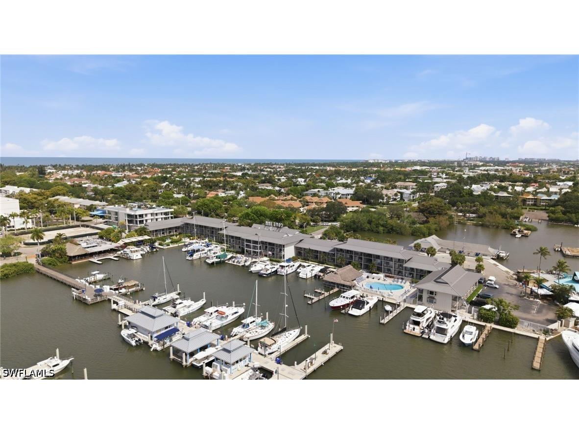 900 Broad Avenue S #117 Naples FL 34102 226019629 image37