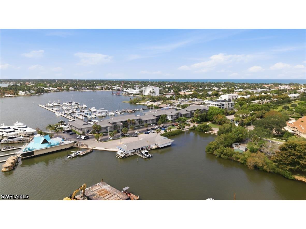 900 Broad Avenue S #117 Naples FL 34102 226019629 image41