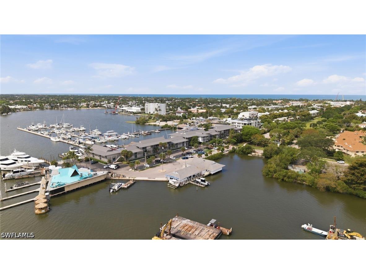 900 Broad Avenue S #117 Naples FL 34102 226019629 image42