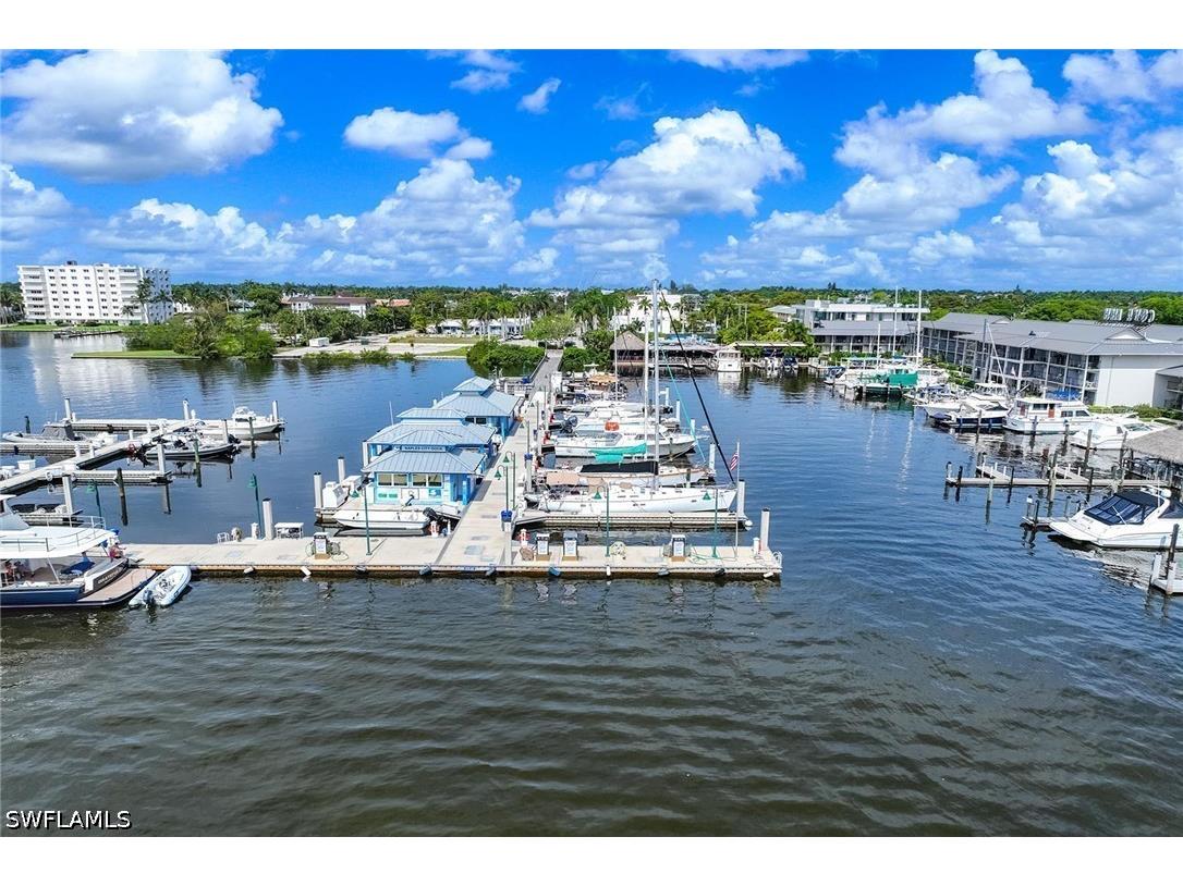 900 Broad Avenue S #125 Naples FL 34102 226021422 image32