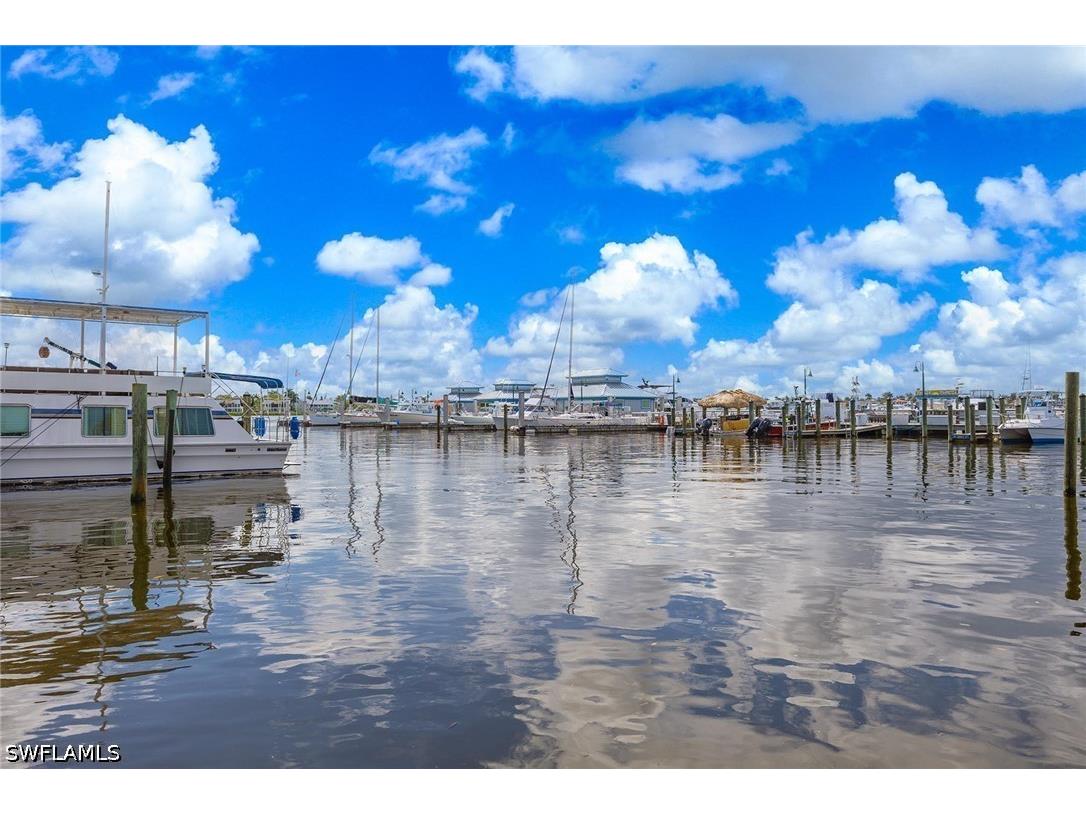 900 Broad Avenue S #125 Naples FL 34102 226021422 image49