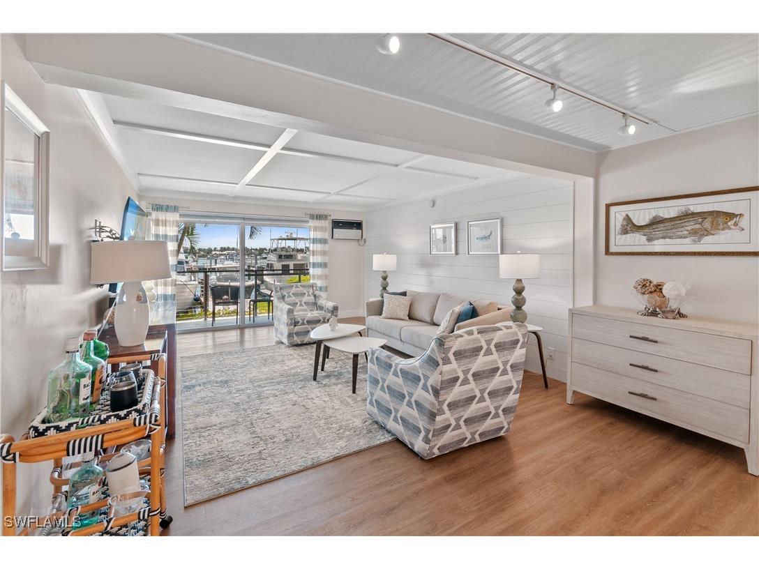 900 Broad Avenue S #133/134 Naples FL 34102 225067687 image1