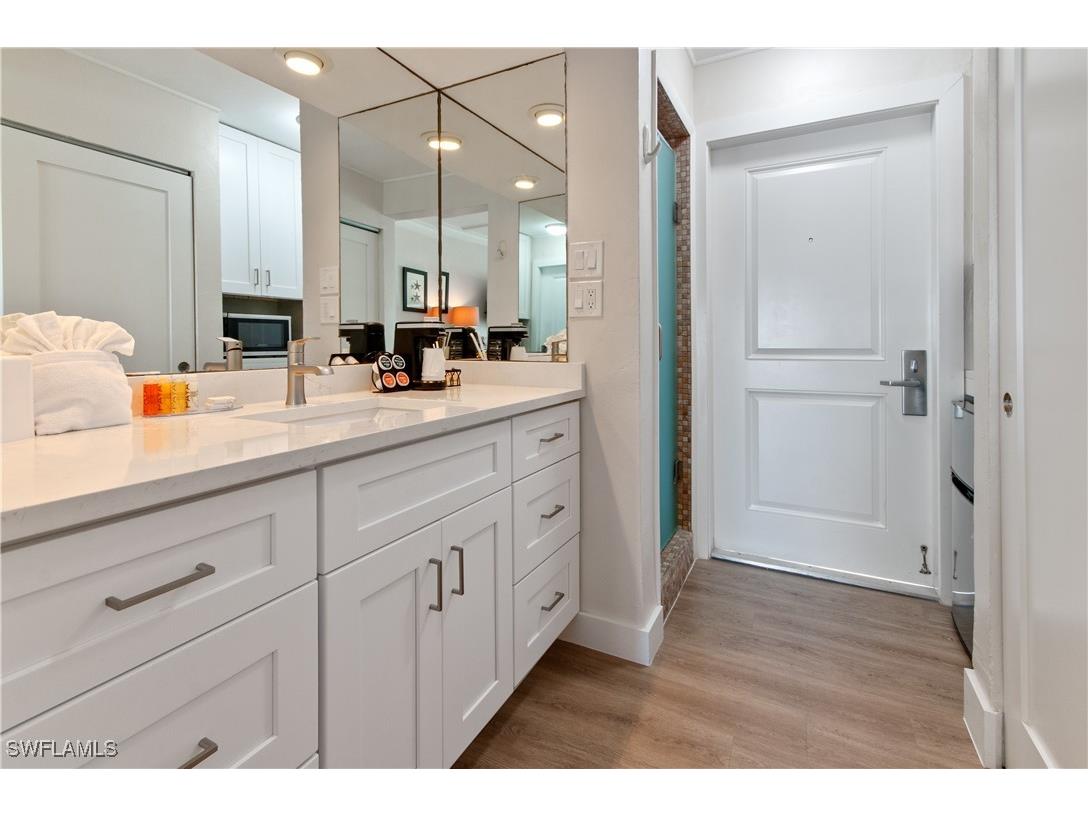 900 Broad Avenue S #133/134 Naples FL 34102 225067687 image11