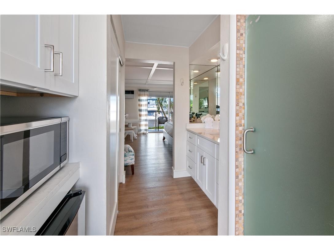 900 Broad Avenue S #133/134 Naples FL 34102 225067687 image12