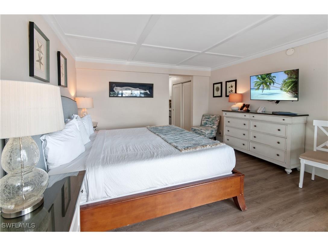 900 Broad Avenue S #133/134 Naples FL 34102 225067687 image15