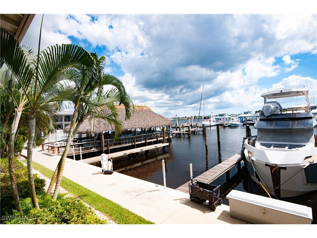 900 Broad Avenue S #133/134 Naples FL 34102 225067687 image26