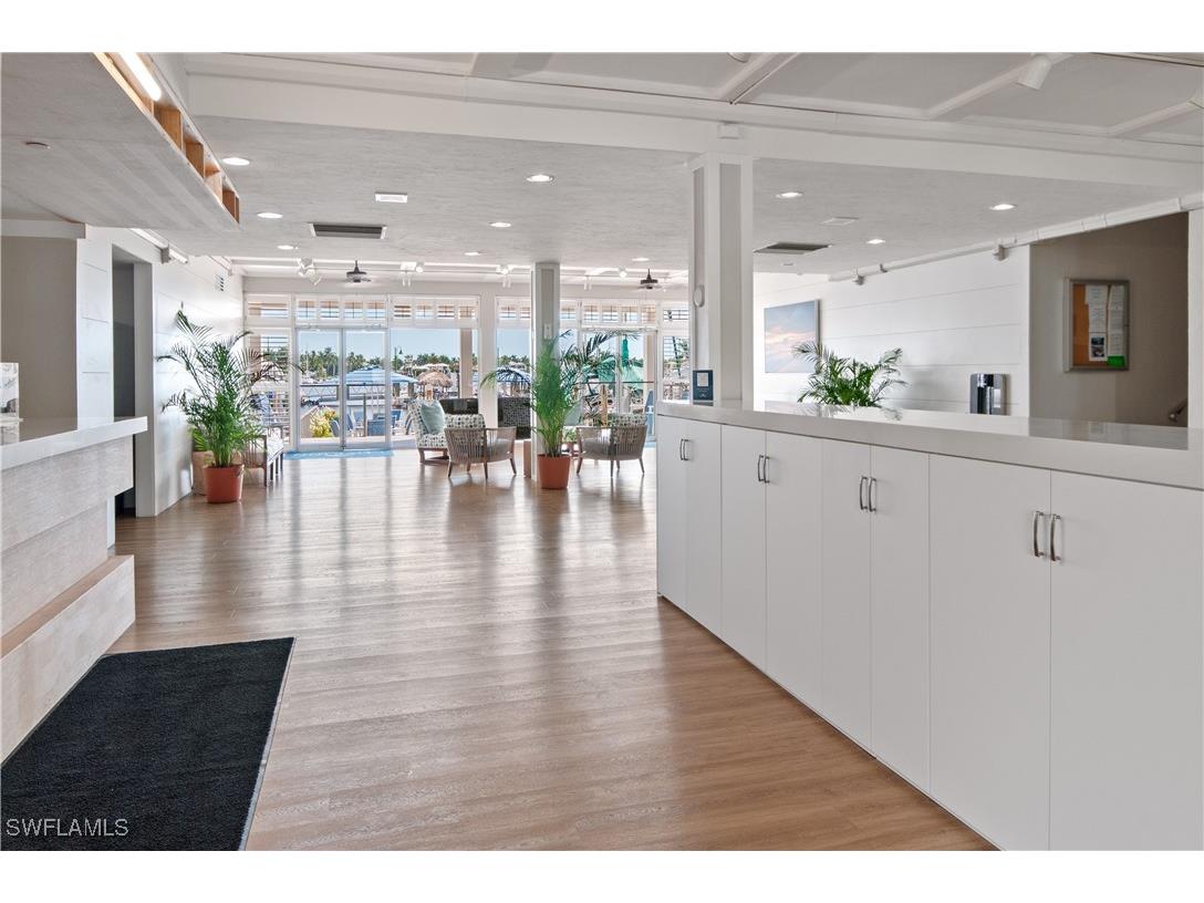 900 Broad Avenue S #133/134 Naples FL 34102 225067687 image31