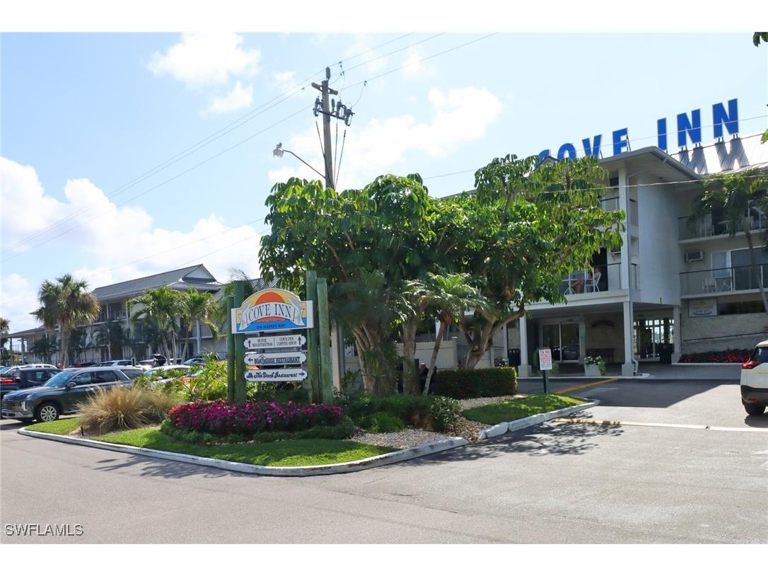 900 Broad Avenue S #138 Naples FL 34102 225013342 image1