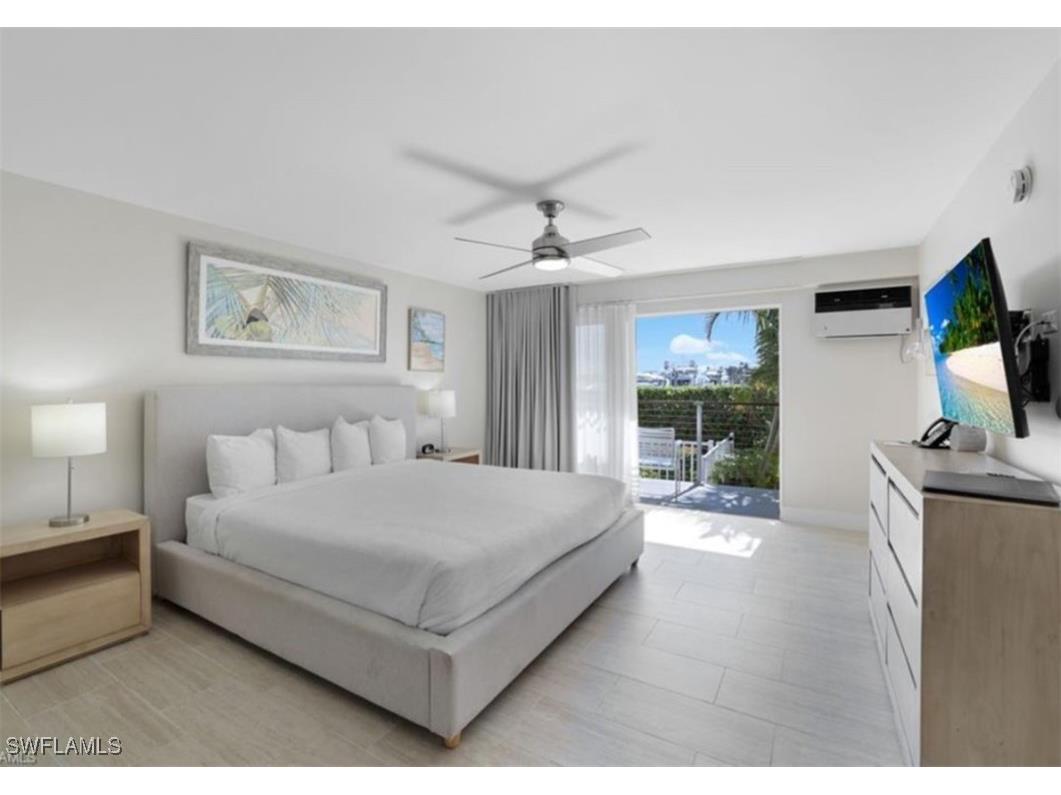 900 Broad Avenue S #140 Naples FL 34102 225075277 image4