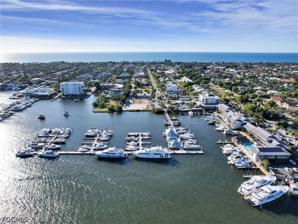900 Broad Avenue S Naples FL 34102 2026016696 image4