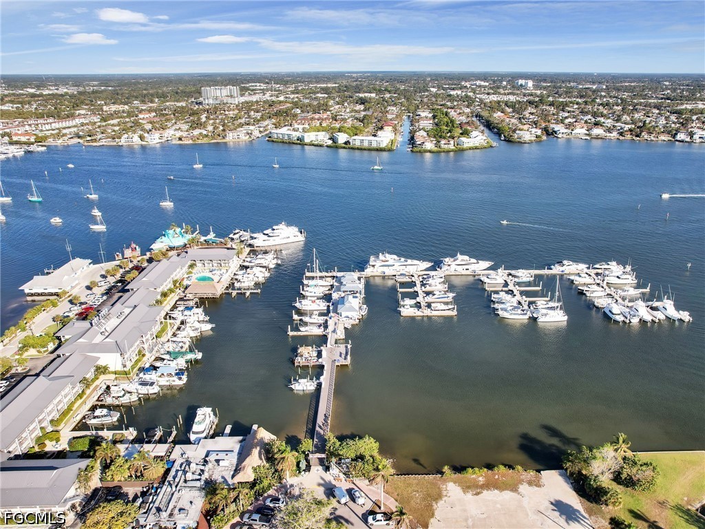 900 Broad Avenue S Naples FL 34102 2026016696 image5