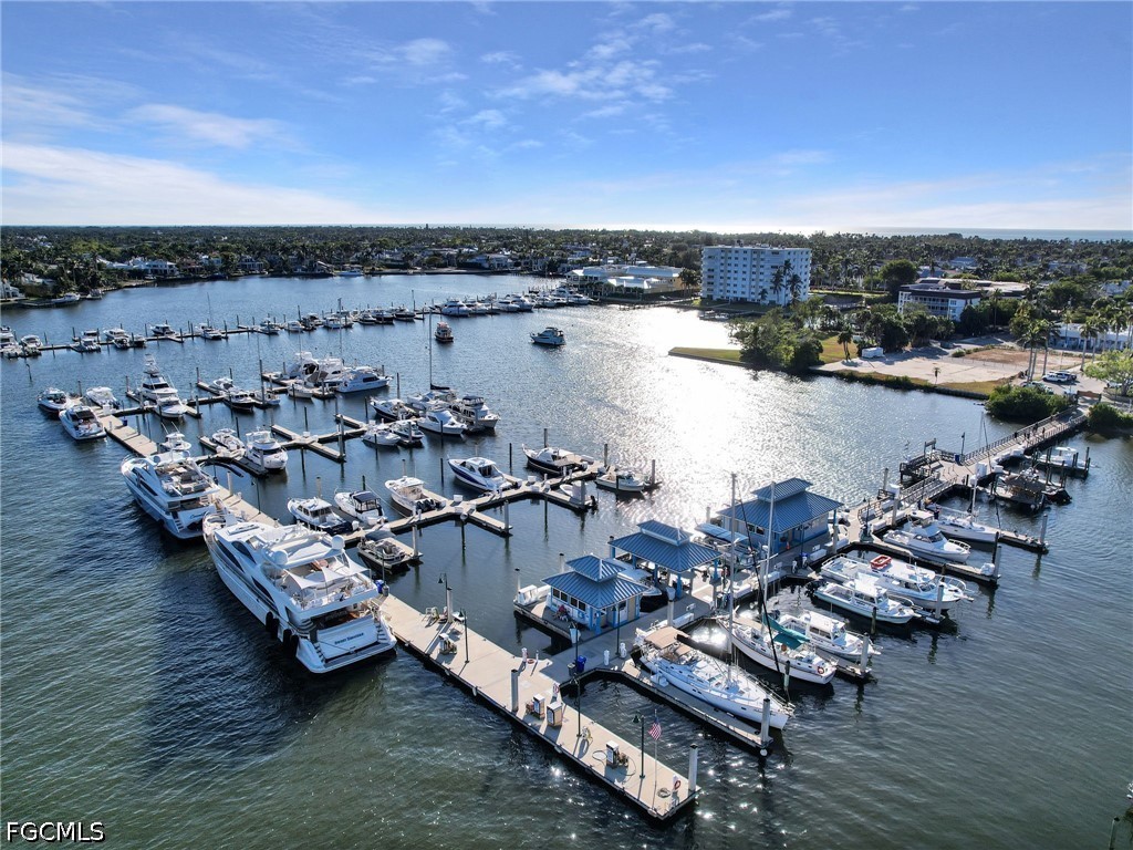 900 Broad Avenue S Naples FL 34102 2026016696 image8