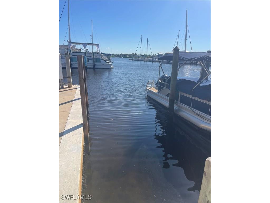 900 Broad Avenue S Naples FL 34102 225076651 image2