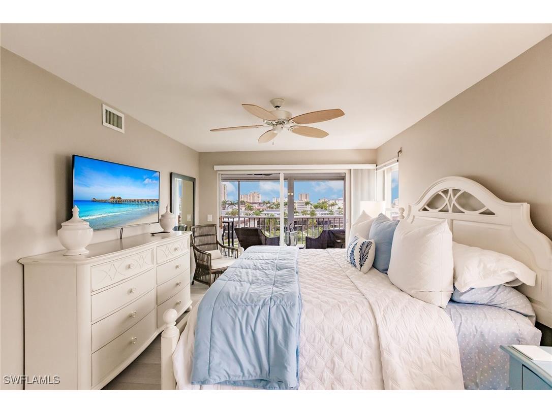 900 Collier Court #406 Marco Island FL 34145 225063249 image16