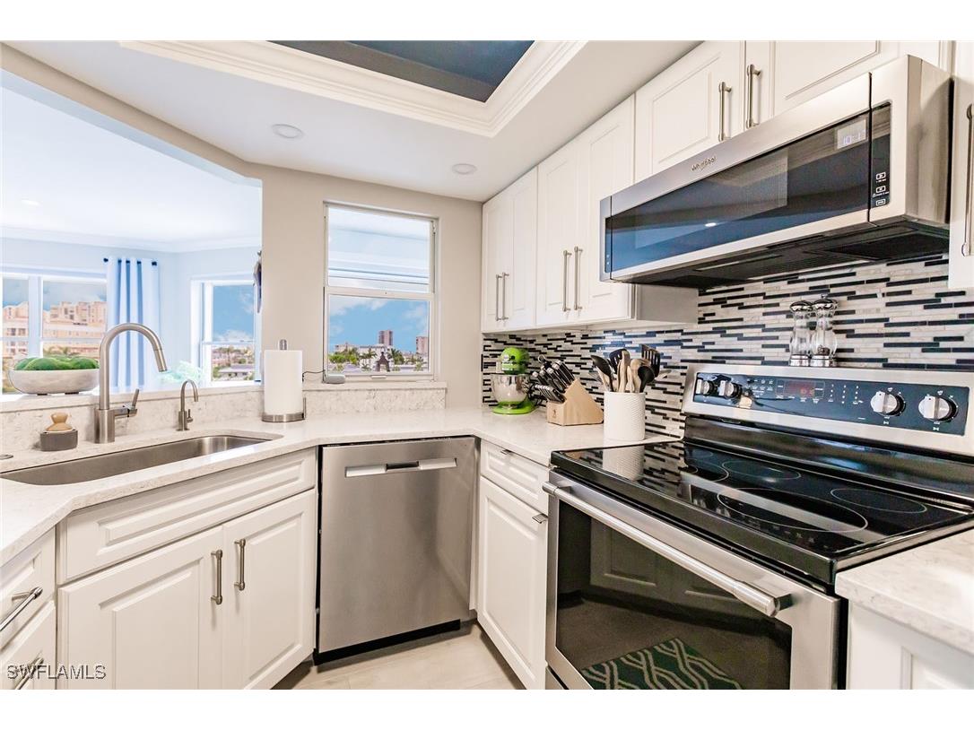 900 Collier Court #406 Marco Island FL 34145 225063249 image9