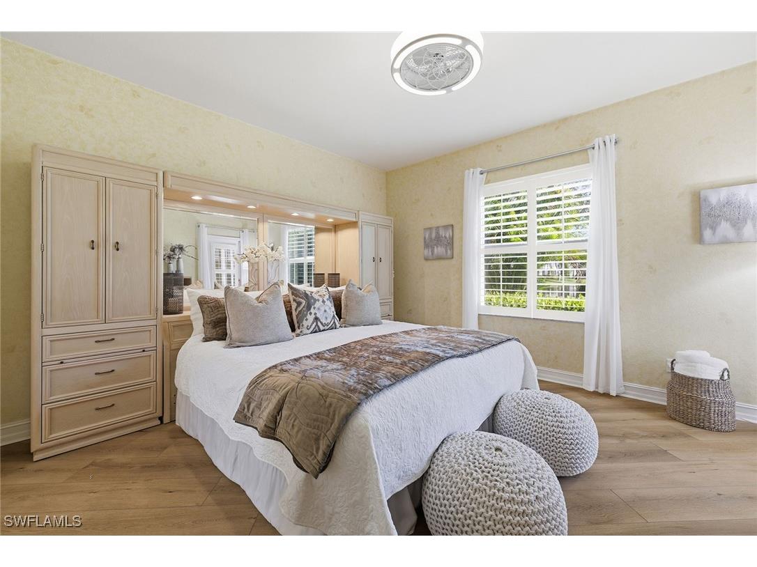 900 Diamond Circle #905 Naples FL 34110 225078661 image17