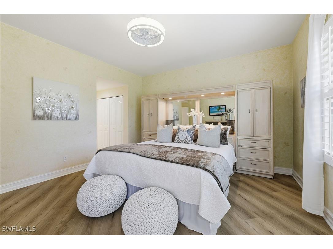 900 Diamond Circle #905 Naples FL 34110 225078661 image18