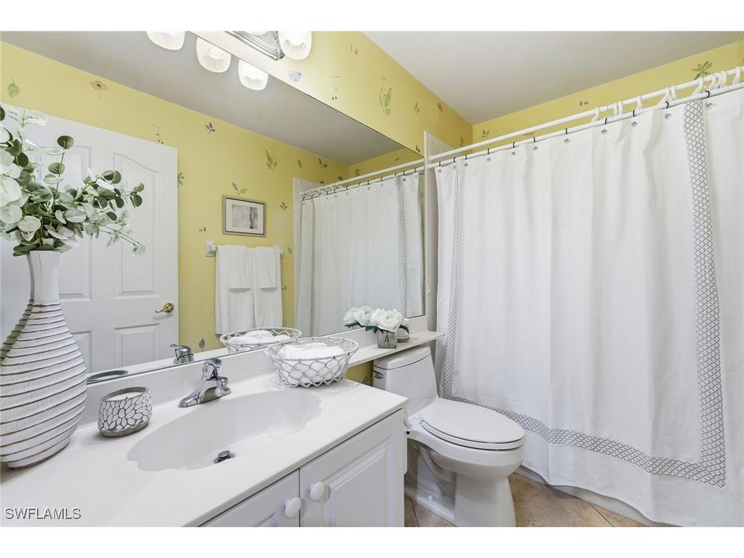 900 Diamond Circle #905 Naples FL 34110 225078661 image26