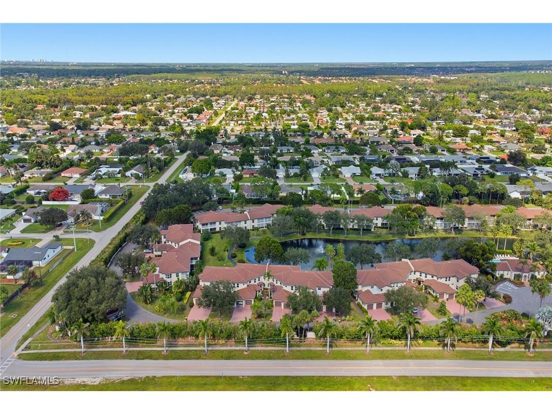 900 Diamond Circle #905 Naples FL 34110 225078661 image37