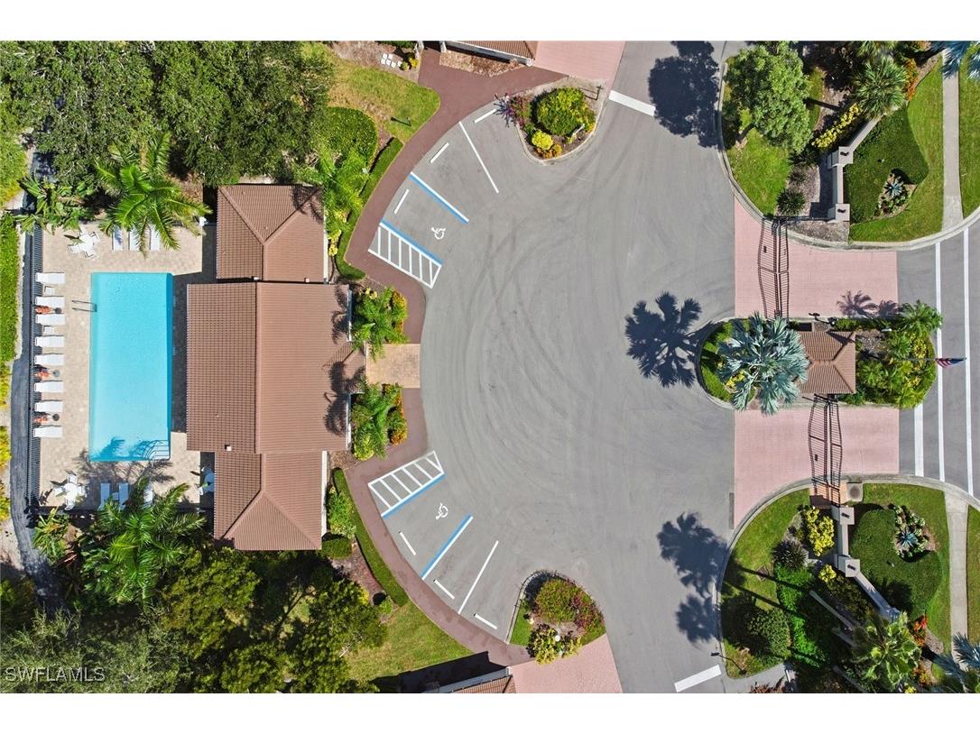 900 Diamond Circle #905 Naples FL 34110 225078661 image42