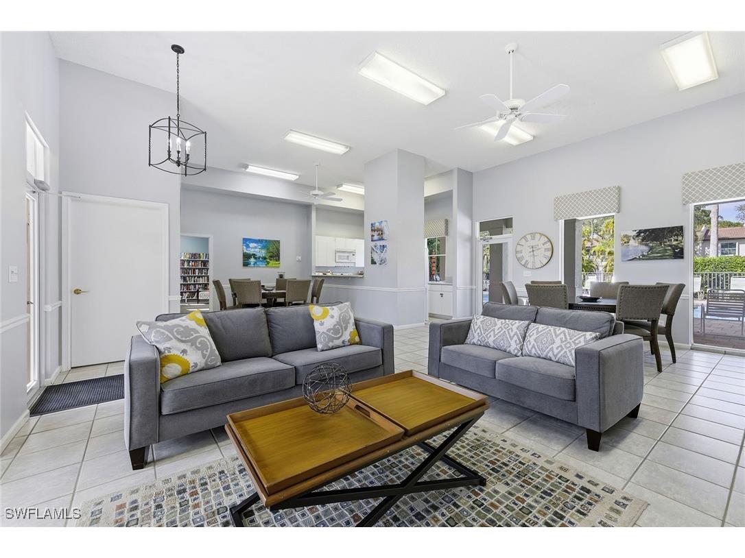 900 Diamond Circle #905 Naples FL 34110 225078661 image46