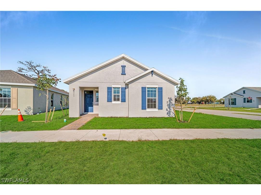 900 Friendship Circle Labelle FL 33935 224029051 image1