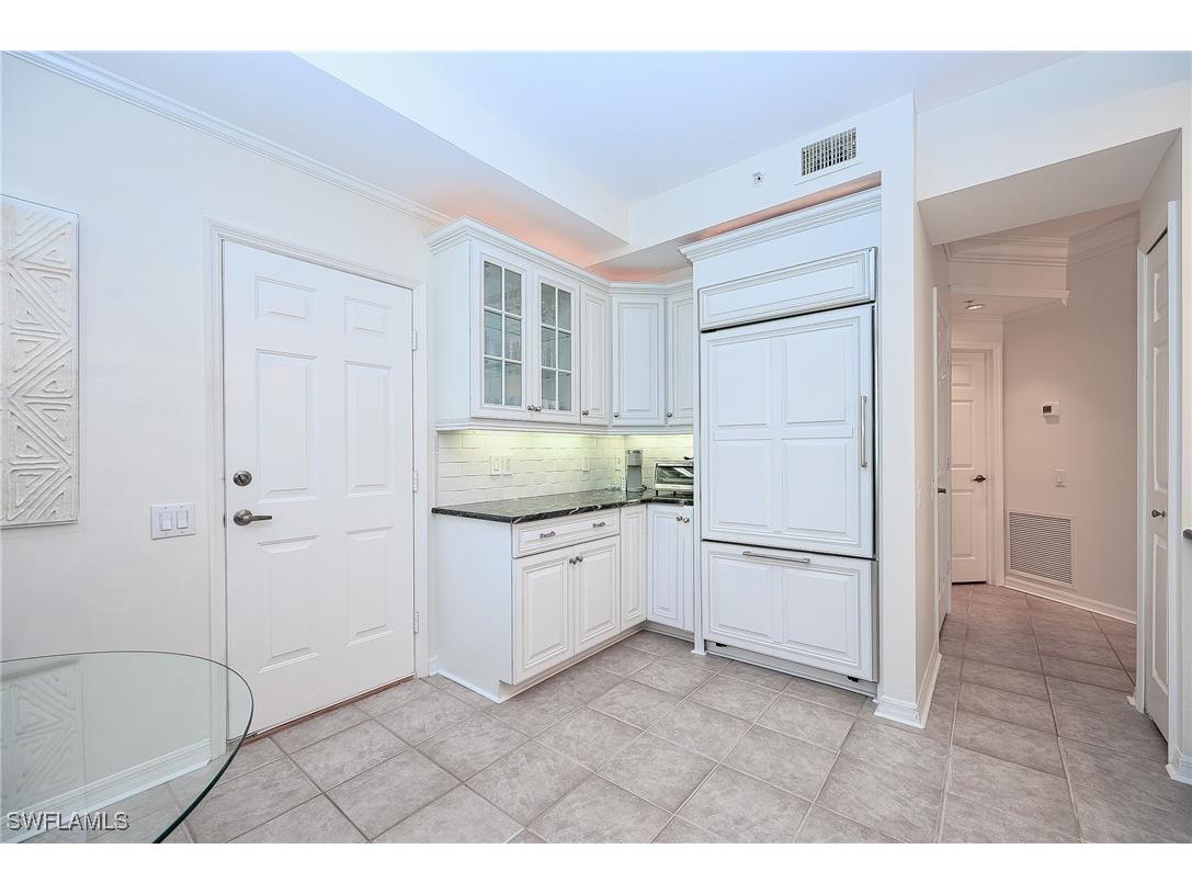 900 L Ambiance Circle #9-106 Naples FL 34108 225082068 image11