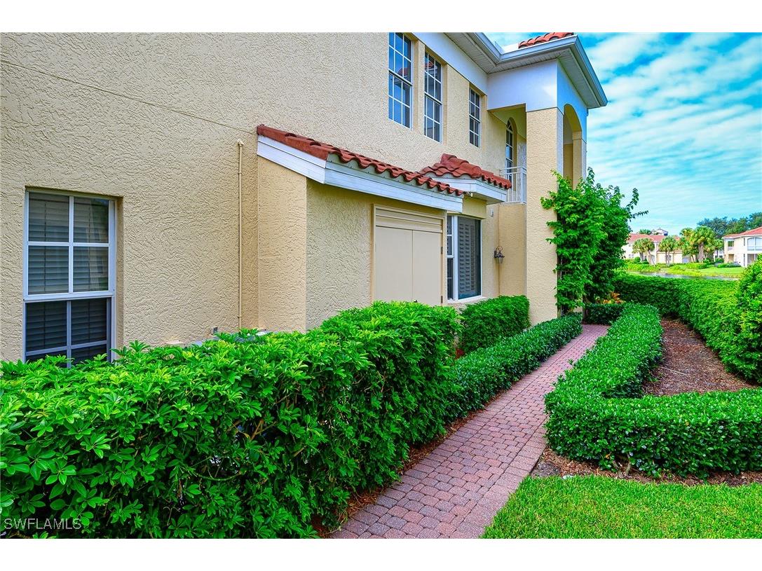 900 L Ambiance Circle #9-106 Naples FL 34108 225082068 image2