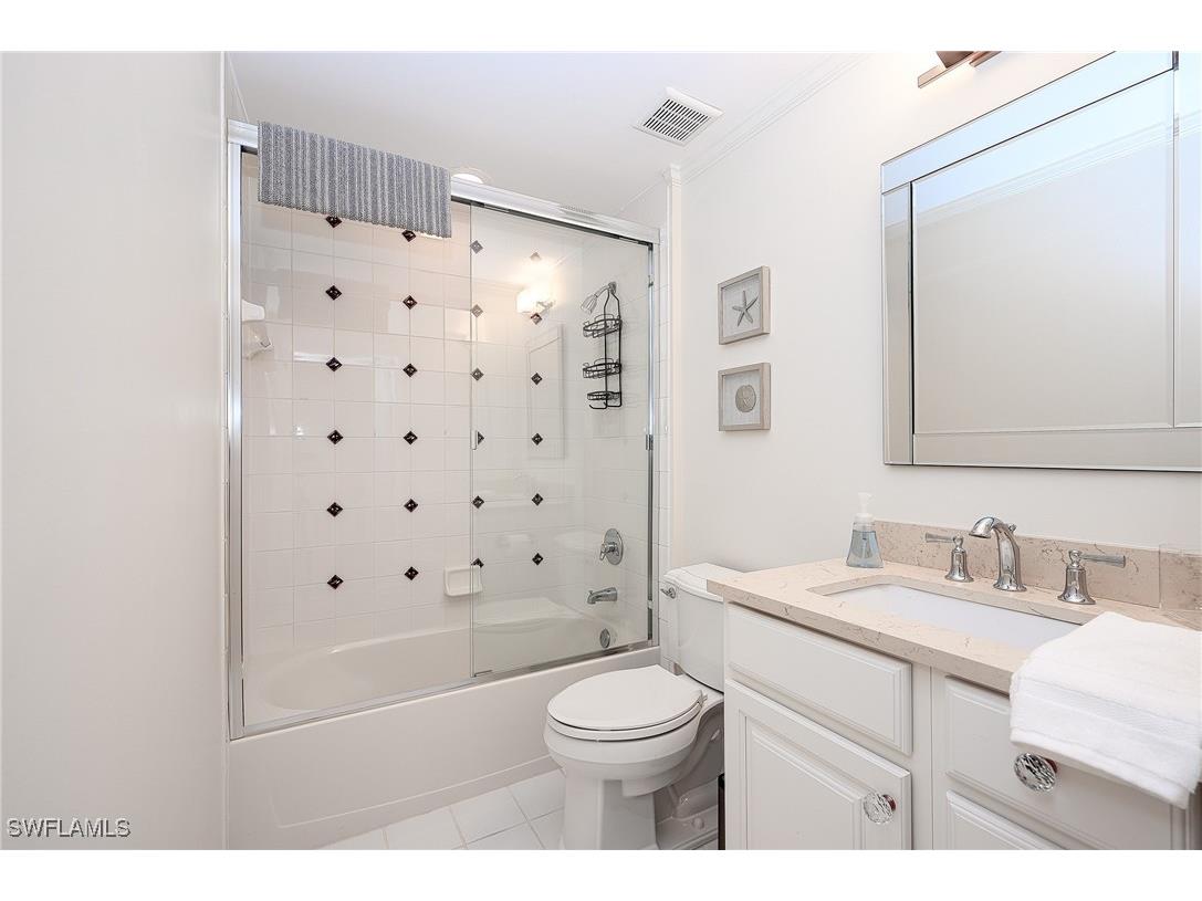 900 L Ambiance Circle #9-106 Naples FL 34108 225082068 image21