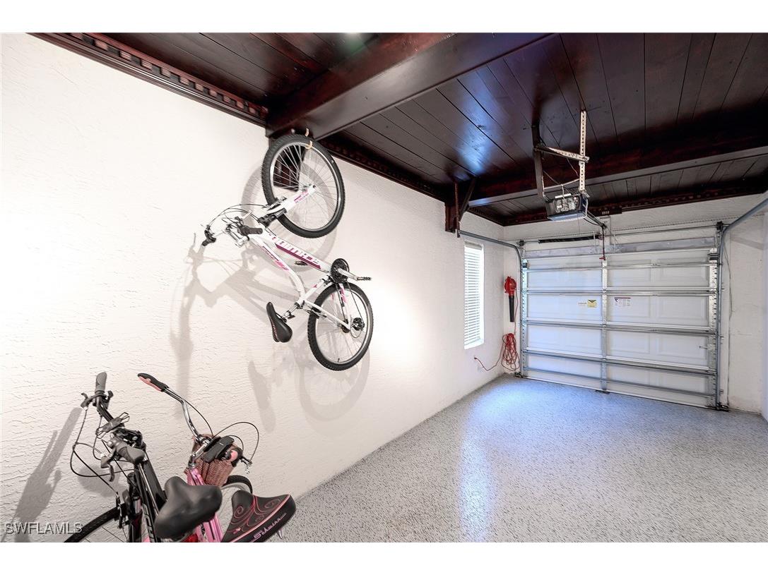 900 L Ambiance Circle #9-106 Naples FL 34108 225082068 image23