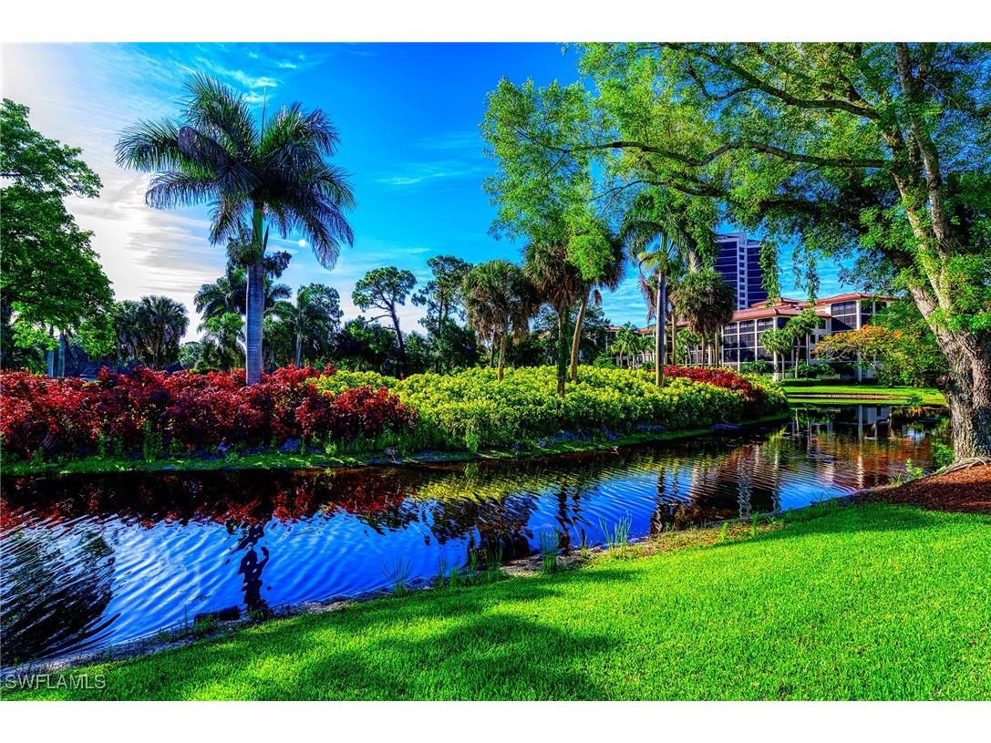 900 L Ambiance Circle #9-106 Naples FL 34108 225082068 image37