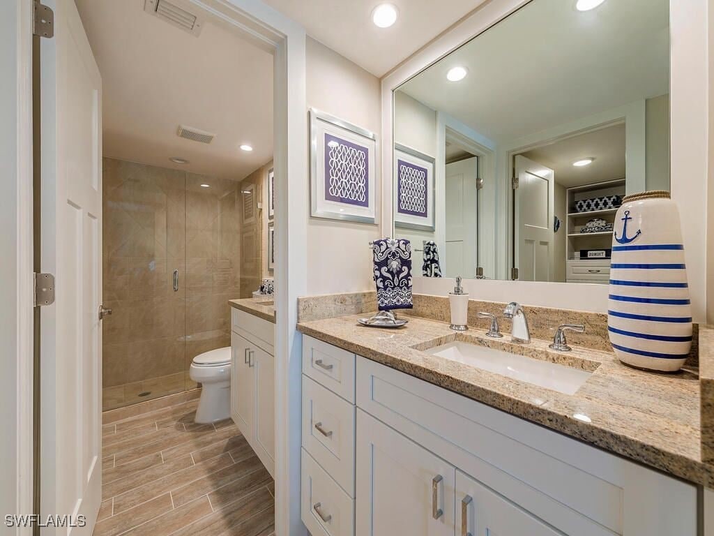 900 Misty Pines Circle #203 Naples FL 34105 225069878 image9