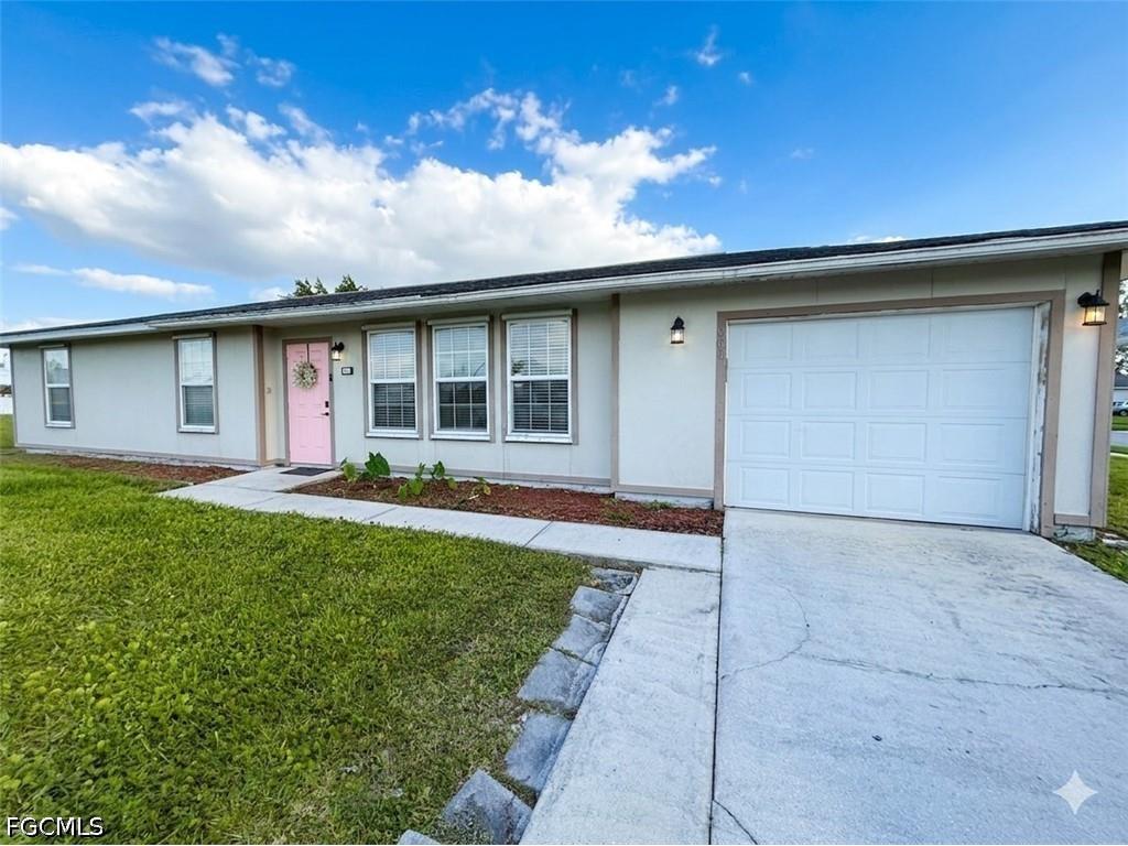 900 NE 18th Terrace Cape Coral FL 33909 2026020576 image5