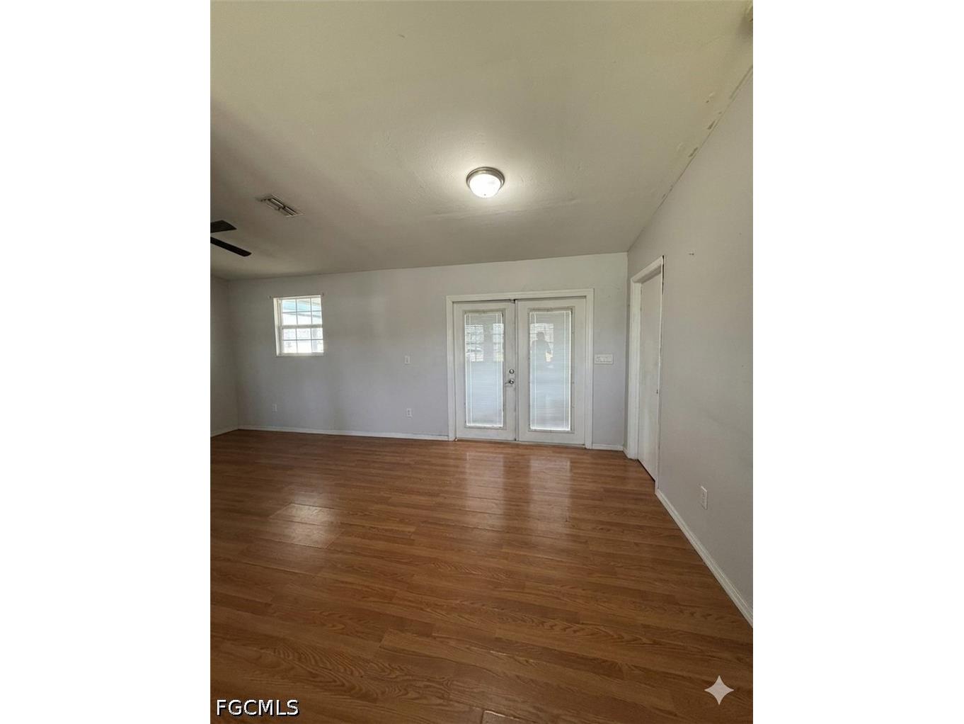 900 NE 18th Terrace Cape Coral FL 33909 2026020576 image6