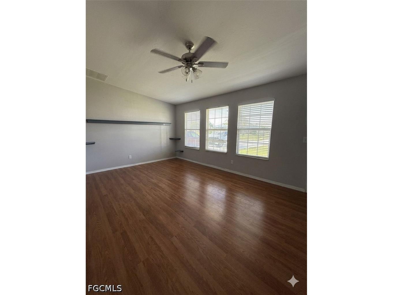 900 NE 18th Terrace Cape Coral FL 33909 2026020576 image9