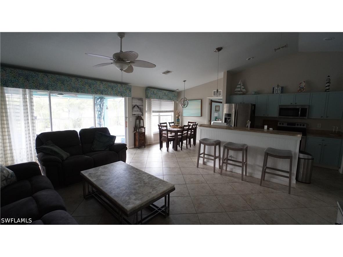 900 NW Embers Terrace Cape Coral FL 33993 226021957 image6