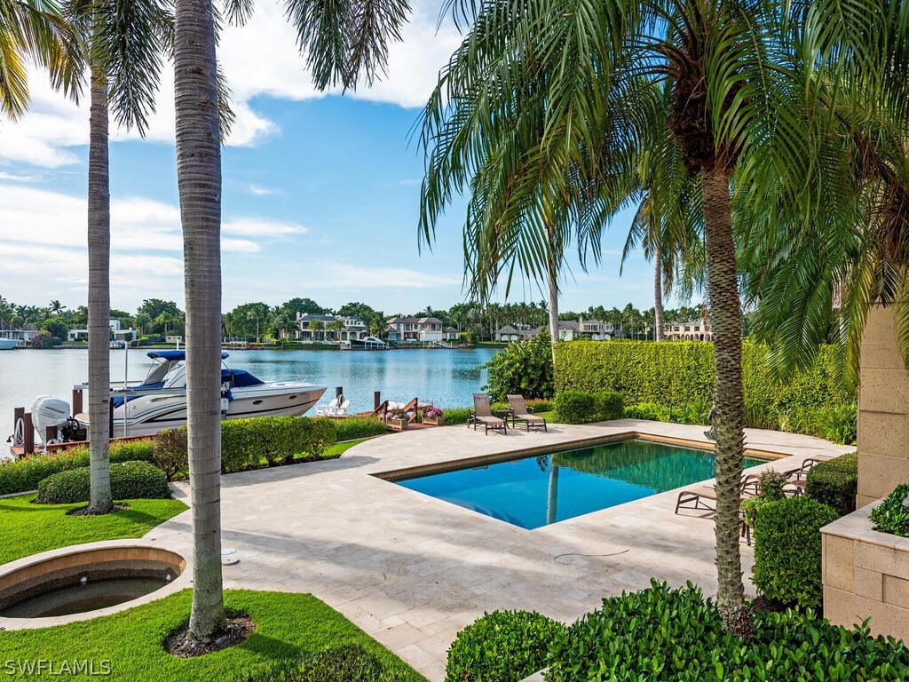 900 Spyglass Lane Naples FL 34102 224027693 image1