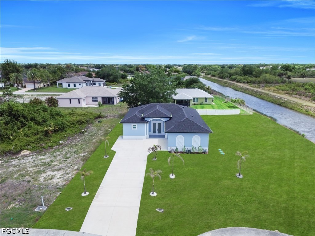 900 Sunniland Boulevard Lehigh Acres FL 33971 2026017117 image1